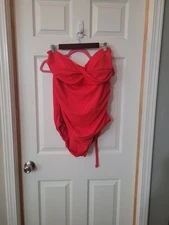 Women's Time & Tru Red Onepiece Swimsuit With Optional Straps Size 2XL NWT