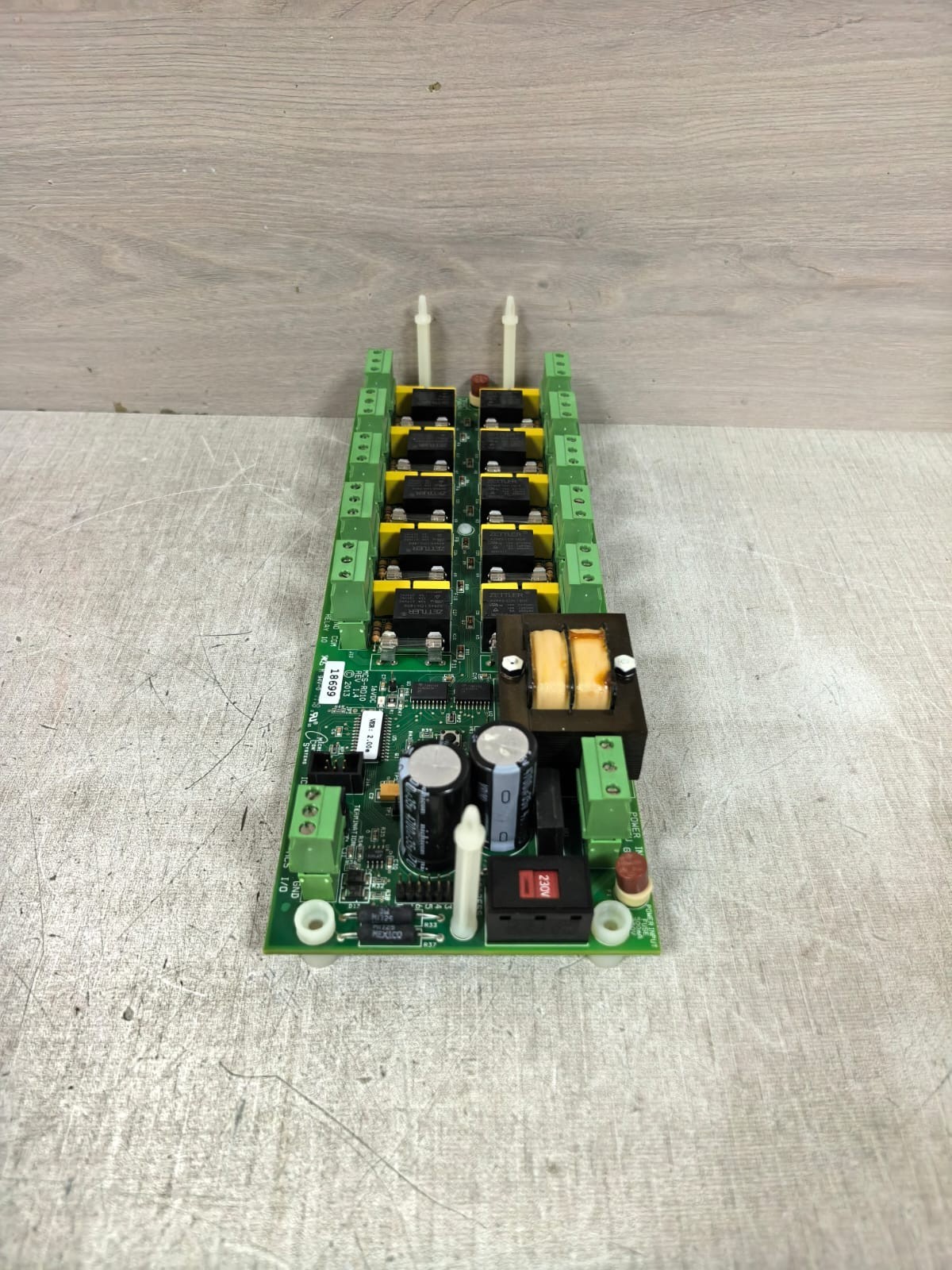 MCS MCS-R010 REV 1.4 MICRO CONTROL SYSTEMS MCS-R010 REV 1.4 CIRCUIT BOARD 7