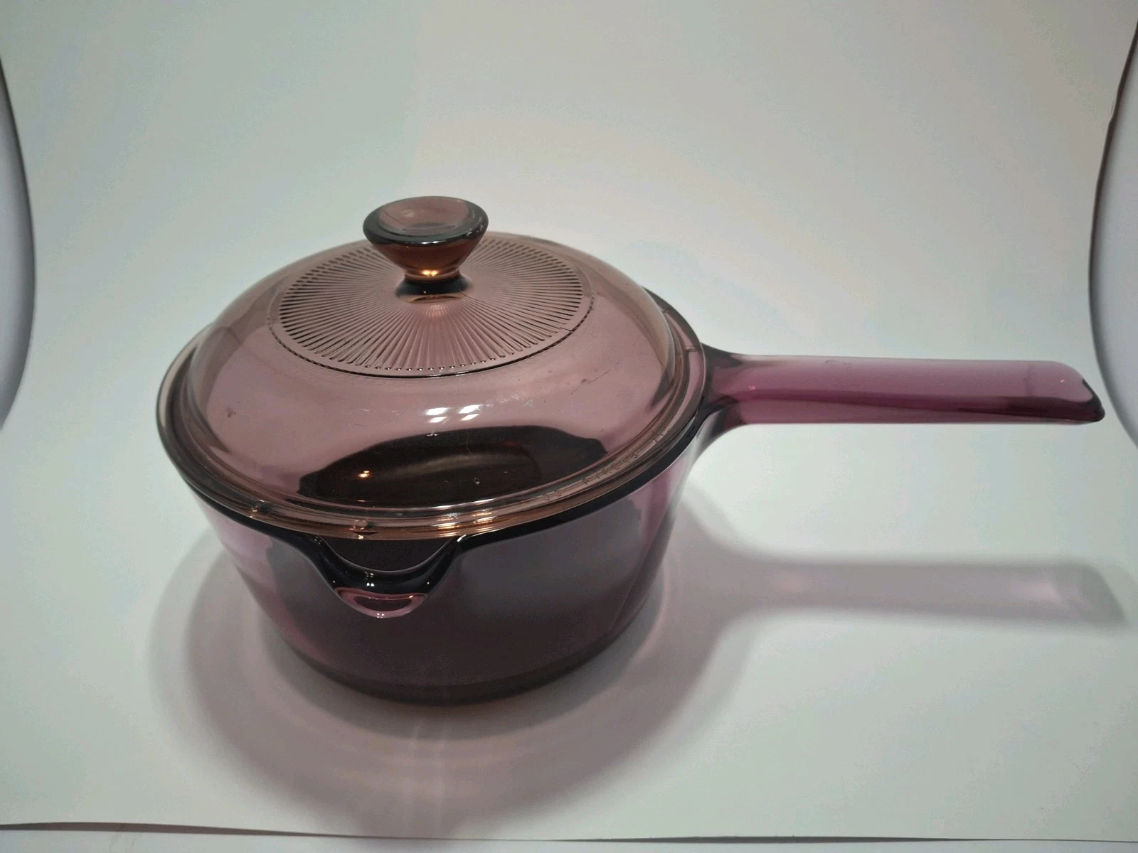 Vision Corning Ware Cranberry Teflon 1 L Sauce Pan w/ Pyrex Glass Cookware Lid