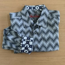 Robert Graham Men s Size XL Classic Fit Long Sleeve Button Down Flip Cuff Shirt