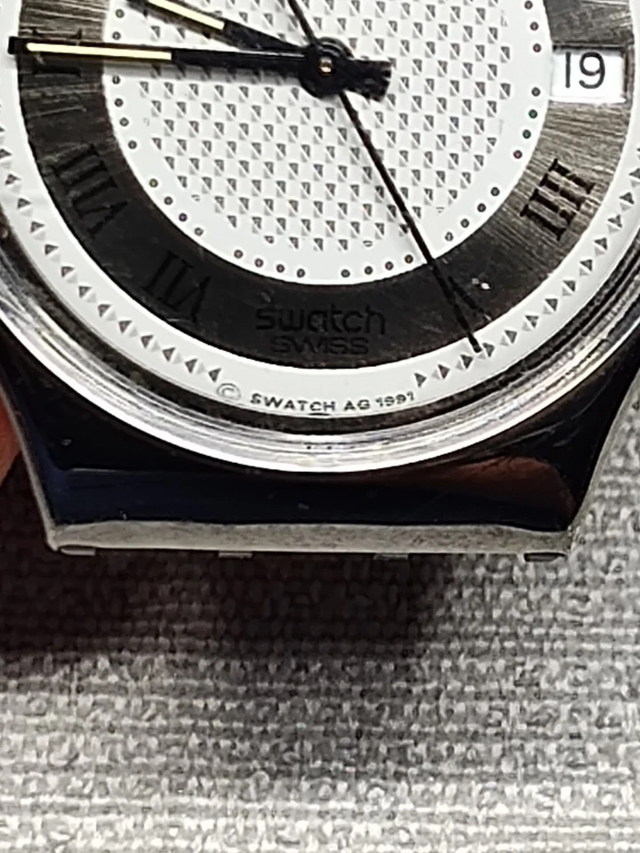 Vintage Swatch Irony Men’s Quartz Watch Roman Dial Date Silver Original Strap - Image 4 of 4