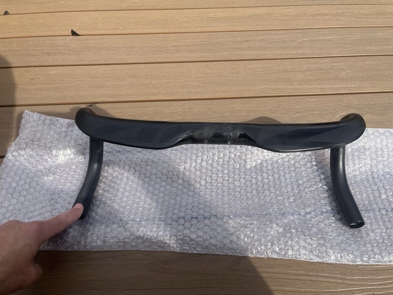 Zipp SL70 Aero Carbon Road Bike Handlebars 42cm