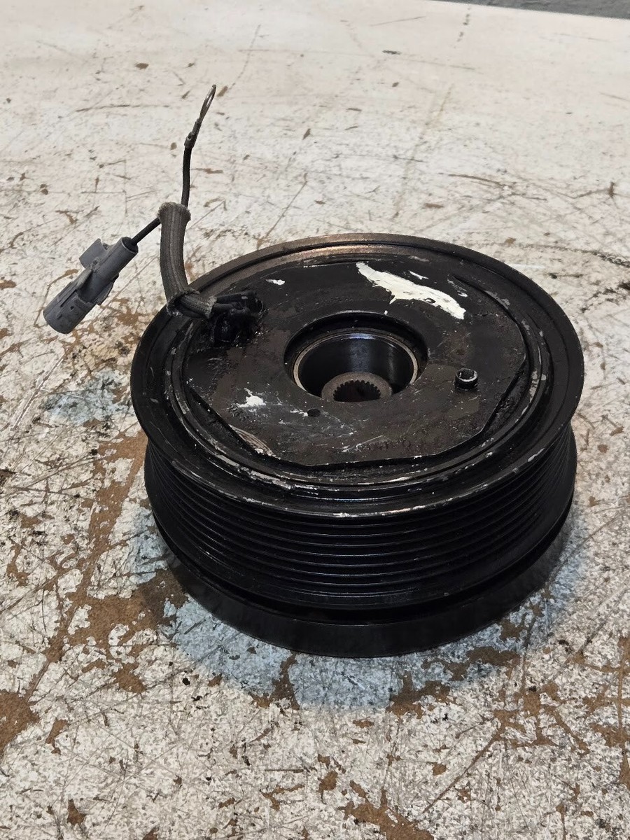 DENSO A/C Clutch and Pulley Assembly MC247300-4771 | 12-801