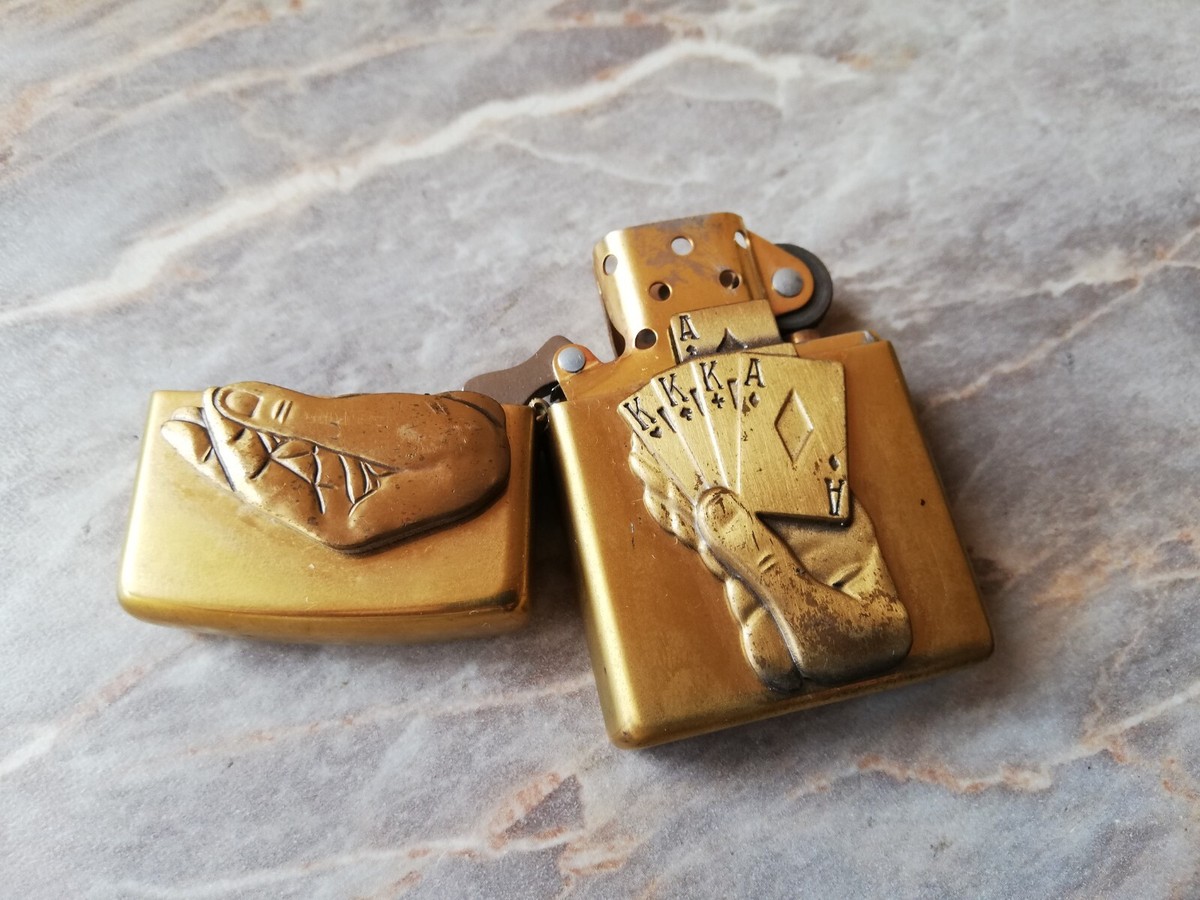 VTG 1997 ZIPPO BRASS BARRETT SMYTHE FULL HOUSE SURPRISE VTG 1997 ZIPPO BRASS BARRETT SMYTHE FULL HOUSE SURPRISE