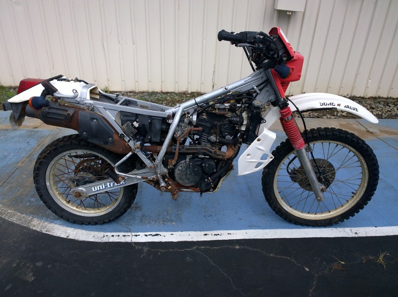 Picture 3 of 3