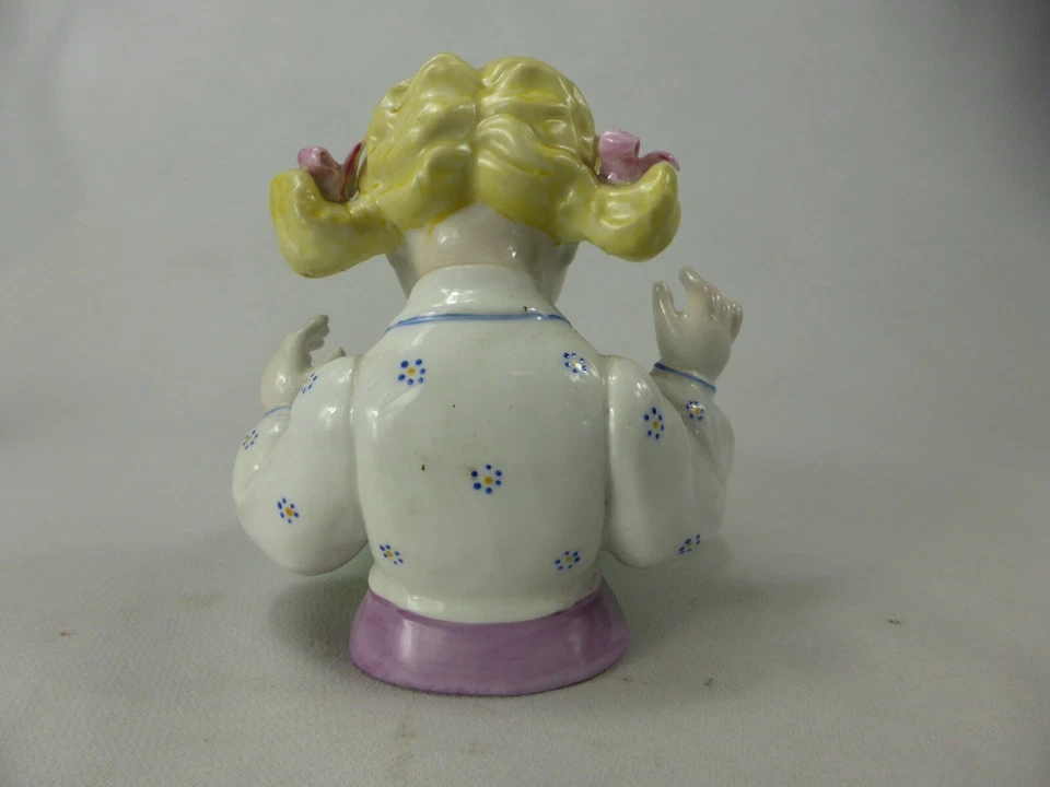 FILLETTE AU BOL STYLE ANNEES 40 OU ANNEES 50 CERAMIQUE PRETTY LITTLE GIRL 980-1 - Photo 4/4