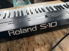 Roland S-10 Digital Sampling Keyboard