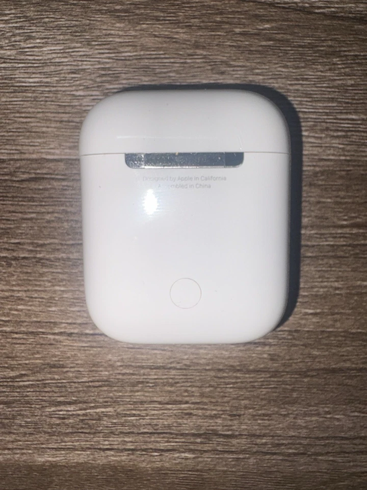 Apple AirPods (1st generation), foto 2 di 5
