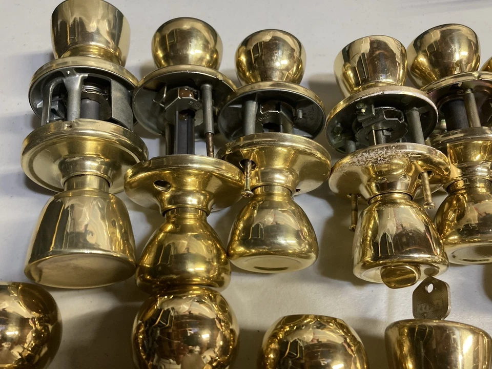 Lot of Kwikset Polished Brass  Privacy & Passage Door Knob Latch - Image 2 of 4