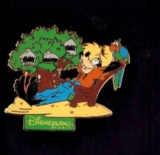 Disney Attractions Series Goofy at Robinson Tree House Pin