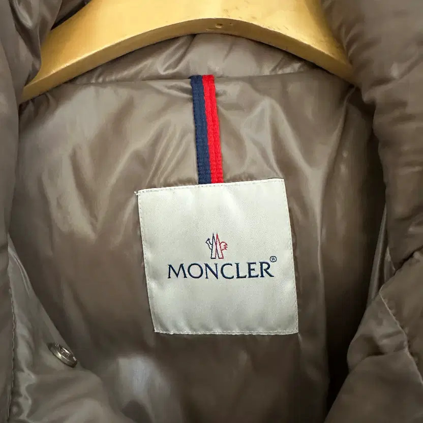 Moncler ILE Lay Down Padding Jacket - image 4