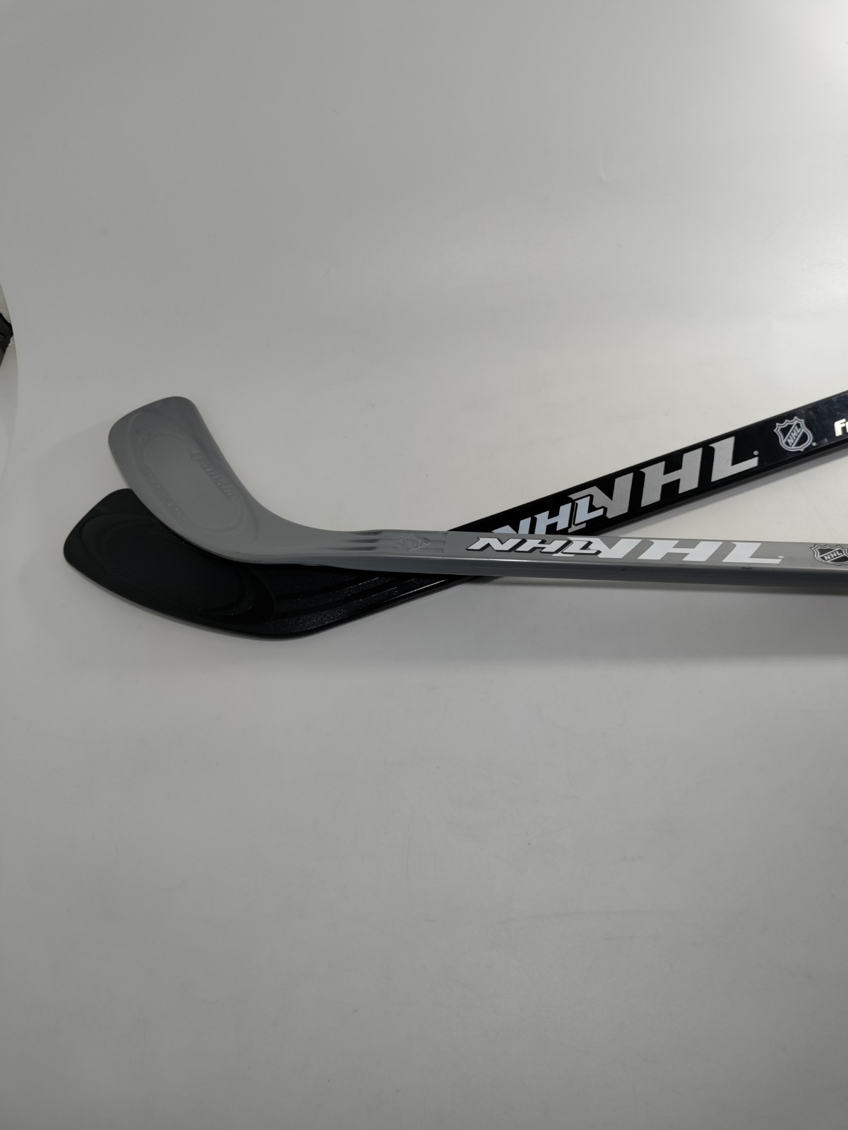 Vtg Franklin Pair Of Silver And Black Mini Stick NHL Hockey SHOT-ZONE Right/Left