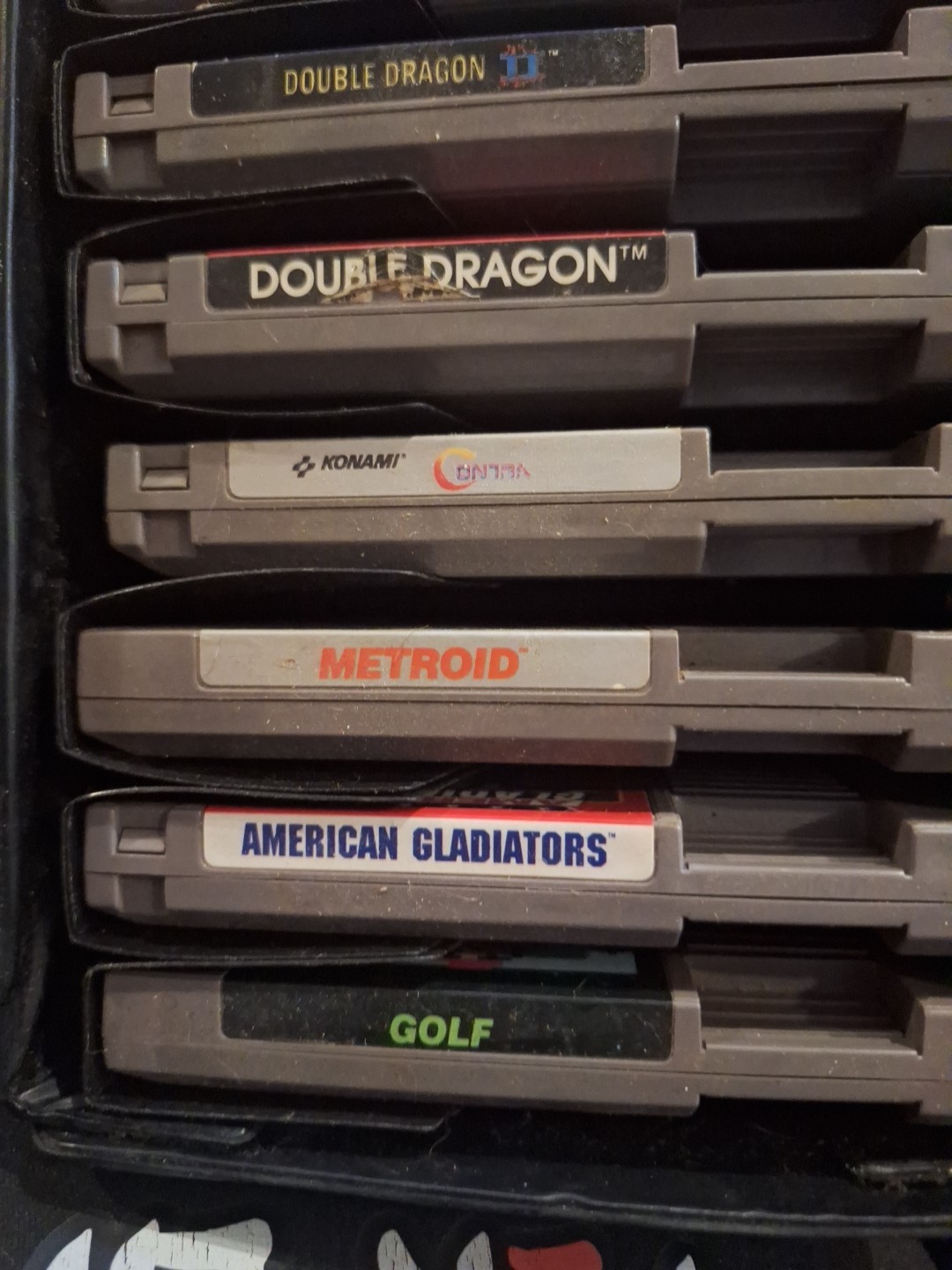 Vintage Nintendo NES Game Storage Case 16 Cartridge Holder Carry Box Official