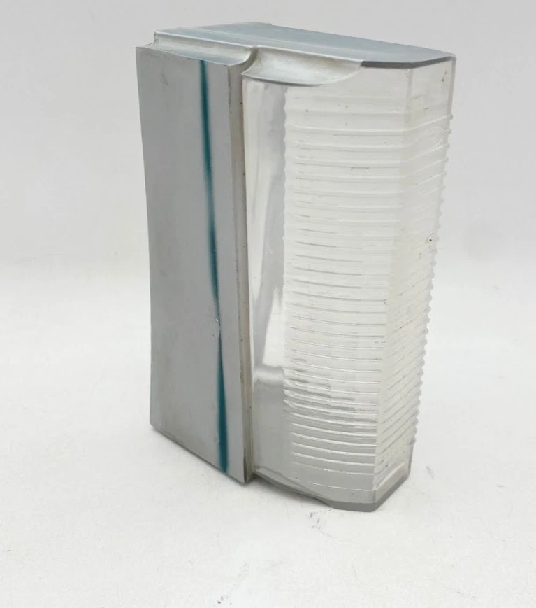 1969 Lincoln Continental Mark III DRIVER Turn Signal Marker Light OEM CLEAR LENS - Image 2 of 4