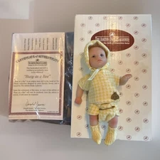 THE ASHTON-DRAKE GALLERIES "Busy as a Bee" 4" BABY DOLL