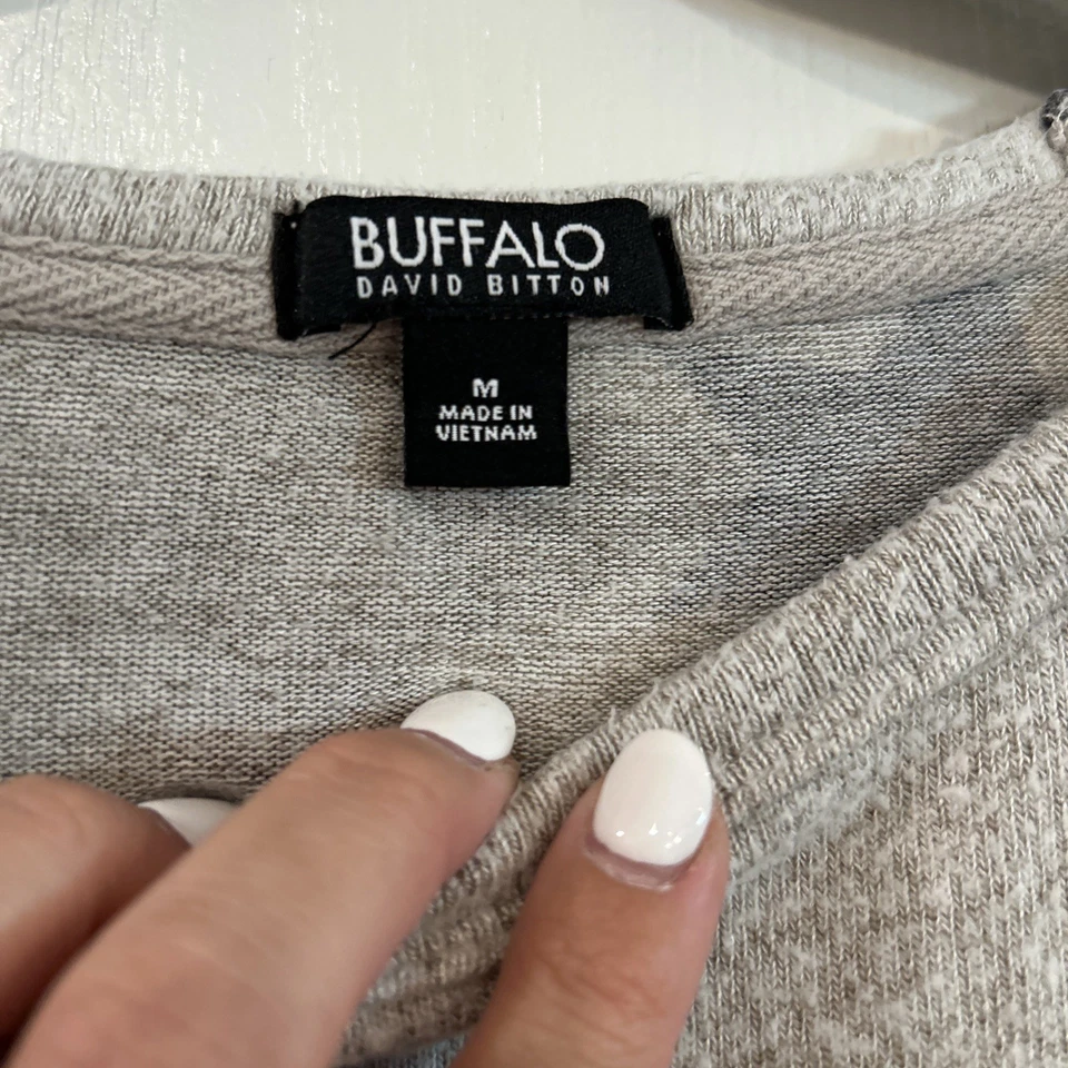 Buffalo by David Bitton Women Gray Pullover Sweater Medium with Stars - Image 2 of 4