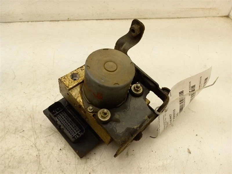 Anti-Lock Brake Part Assembly 09-14 Cadillac Escalade 20896914 - Image 2 of 4