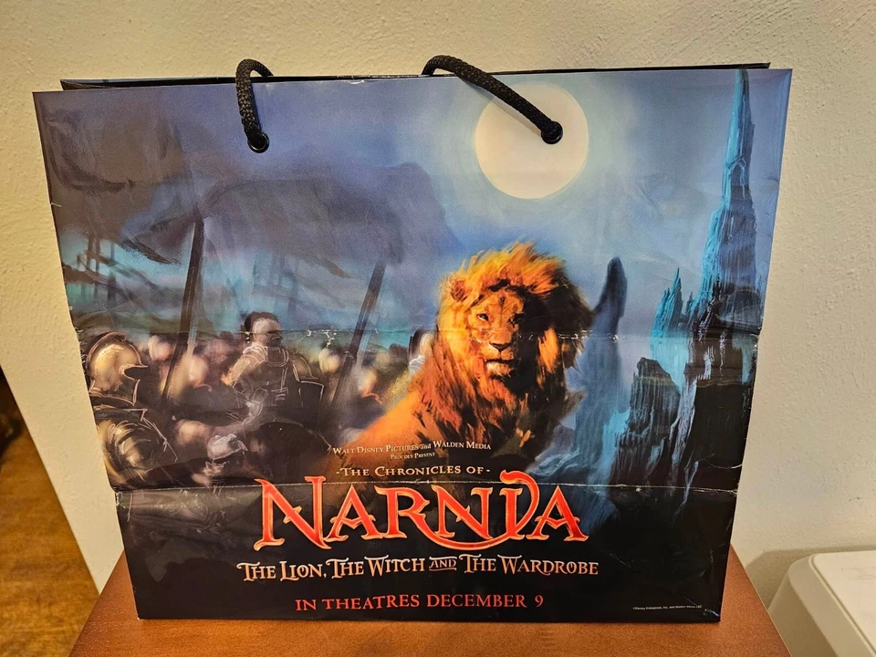 Bolsas de plástico para regalo/tote de Disney 2005 Crónicas de Narnia León, bruja y armario Foto 3 de 4