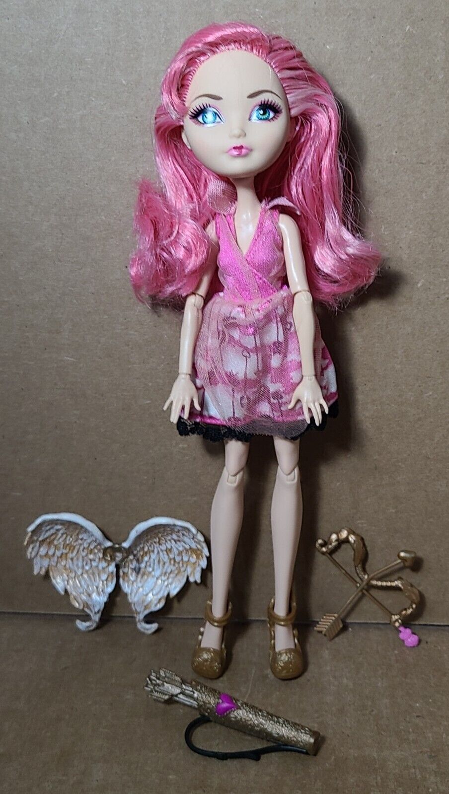 Ever After High® 1st First Chapter C.A. Cupid™ Doll (BDB09) – The