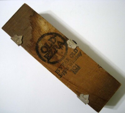 OLD EZRA 15 Year Old Sippin' Whiskey - EMPTY Wood Box With Leather