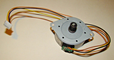 stepper motors OKI Mitsumi (read for models / specs) Lot of 4