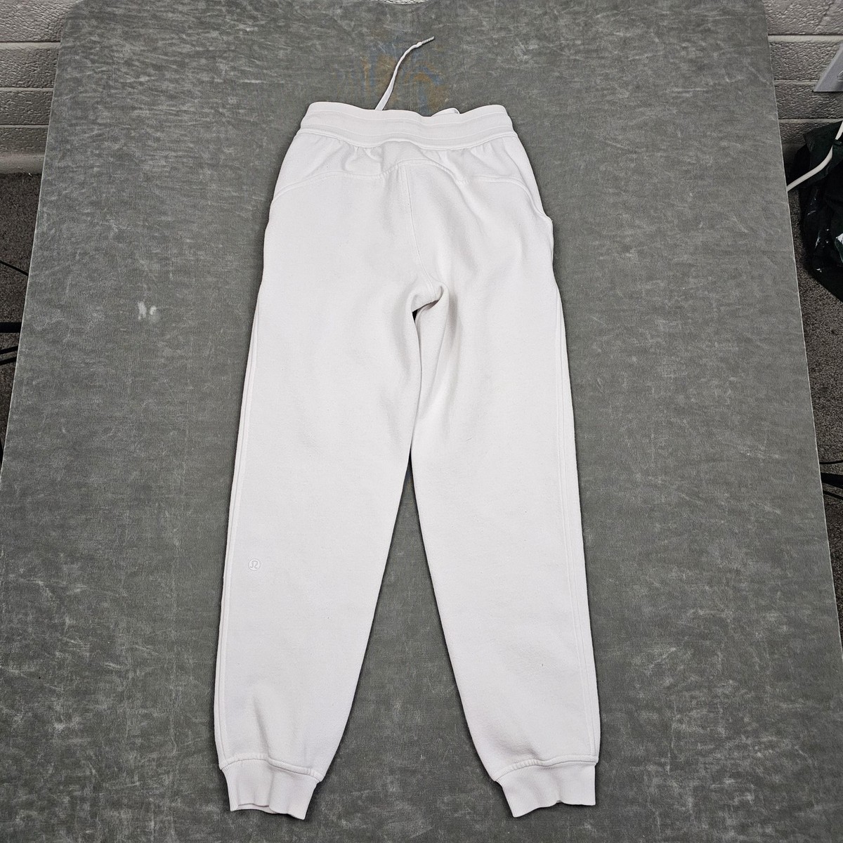 Lululemon Joggers Womens 2 White Sweatpants Embroidered Logo