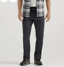 Wrangler Men's ATG Synthetic Straight Utility Pants - Caviar 32x30:
