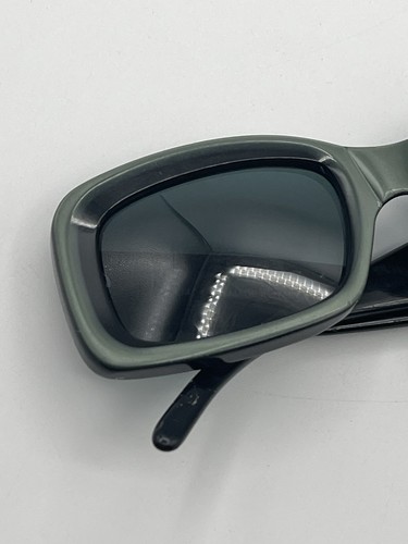 Vintage Gucci Sunglasses Green GG 2407/S & Case Made in Italy W/ Black Lens - Picture 12 of 16