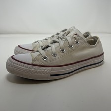 Converse Chuck Taylor All Star White Low Top Sneakers Women's Size 6 W7652