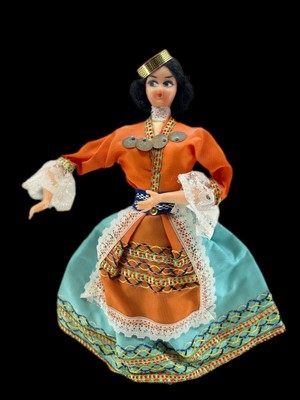 VTG!  10  Souvenir Doll from Greece   Traditional Folk Costume w/ Coin Necklace