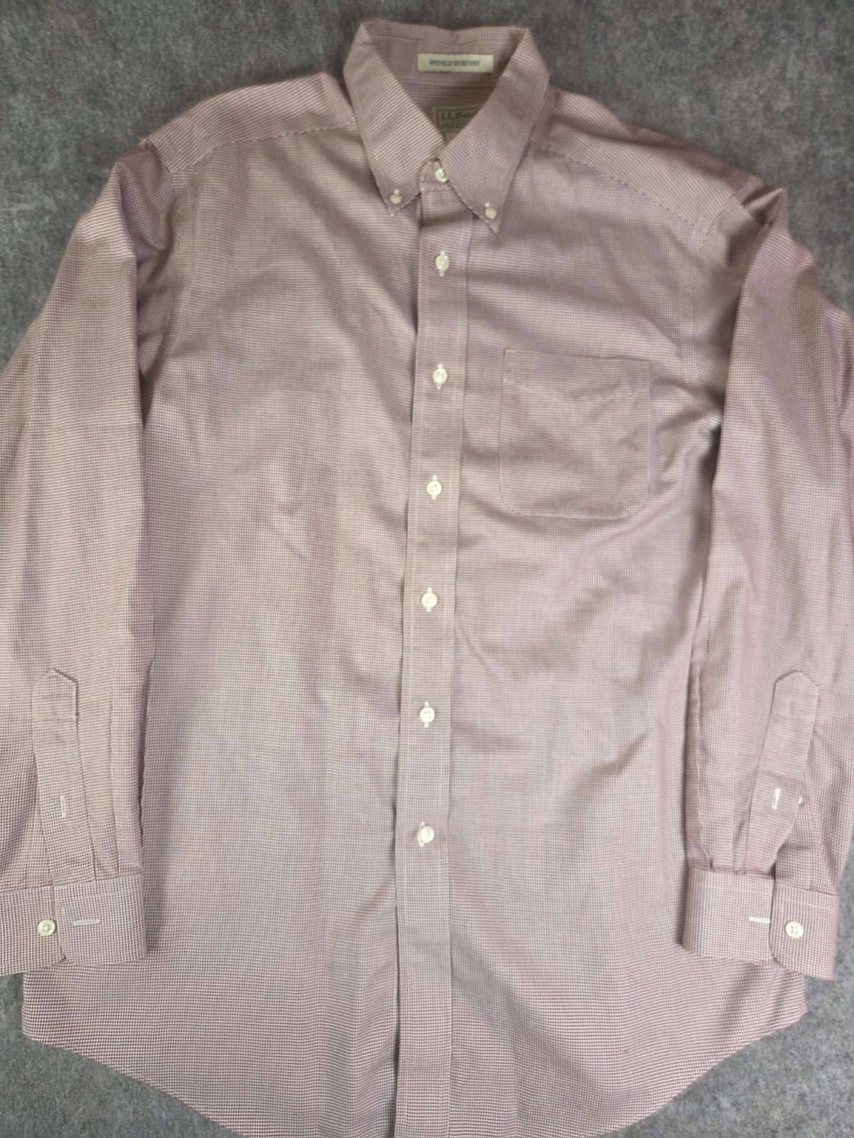 L.L. Bean Wrinkle Resistant Long Sleeve Maroon Geometric Print Button Up Medium