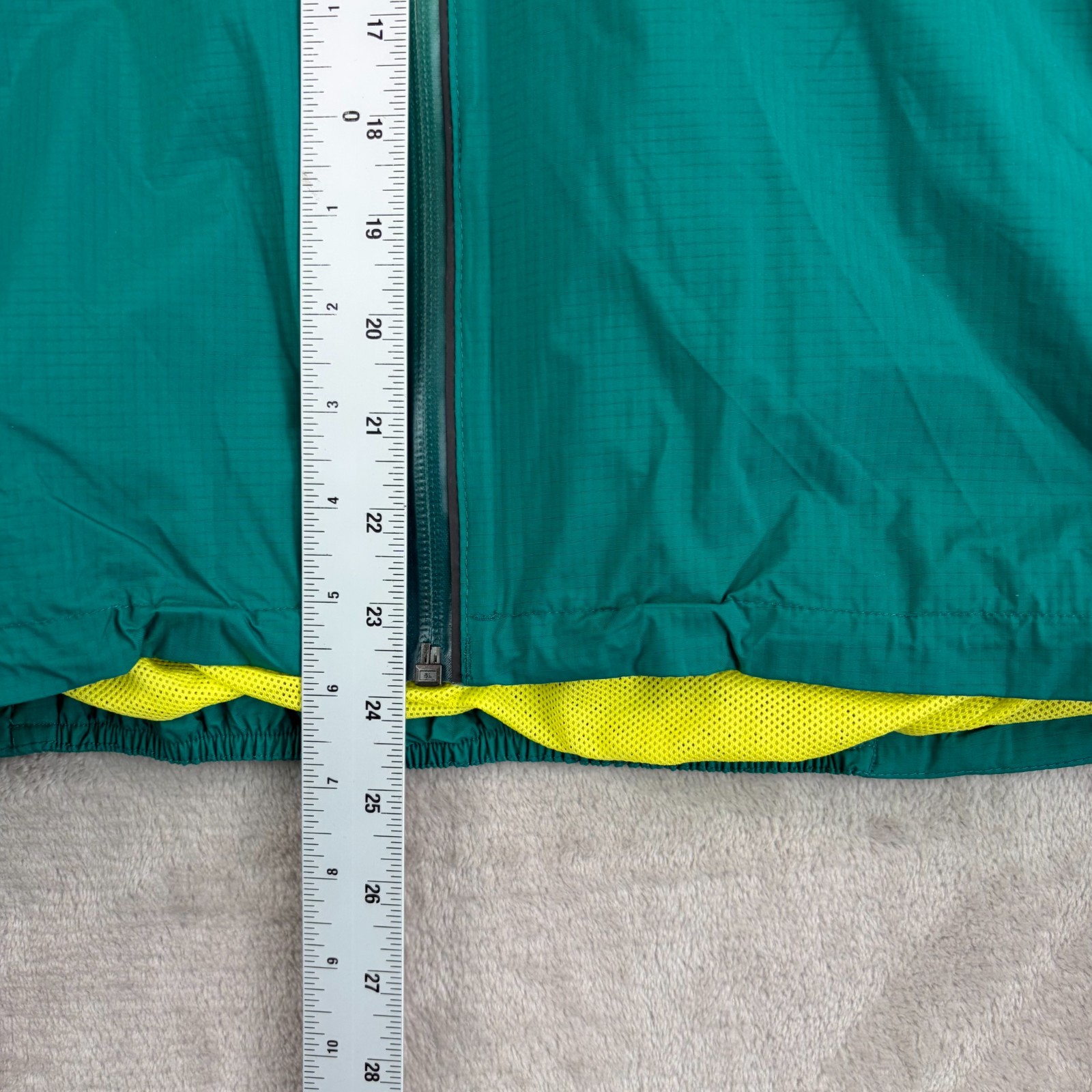 Musto Evolution Waterproof Sailing Jacket Men Med… - image 10