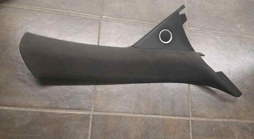 WINDSHIELD PILLAR TRIM PASSENGER AUDI R8 GEN1 ALCANTERA 420 867 234 G