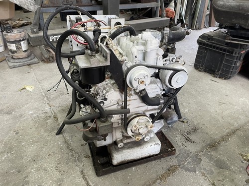 Onan Diesel Generator 6 kW 120 Volts Model No: 6.0MDKUB60507E