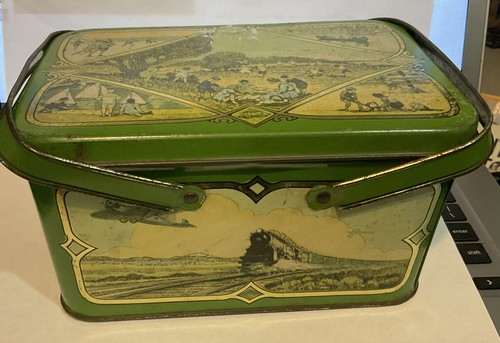Vintage 1920s Travel Theme Metal Lunch Basket/Box 4 x 5 x 8 - Picture 3 of 10