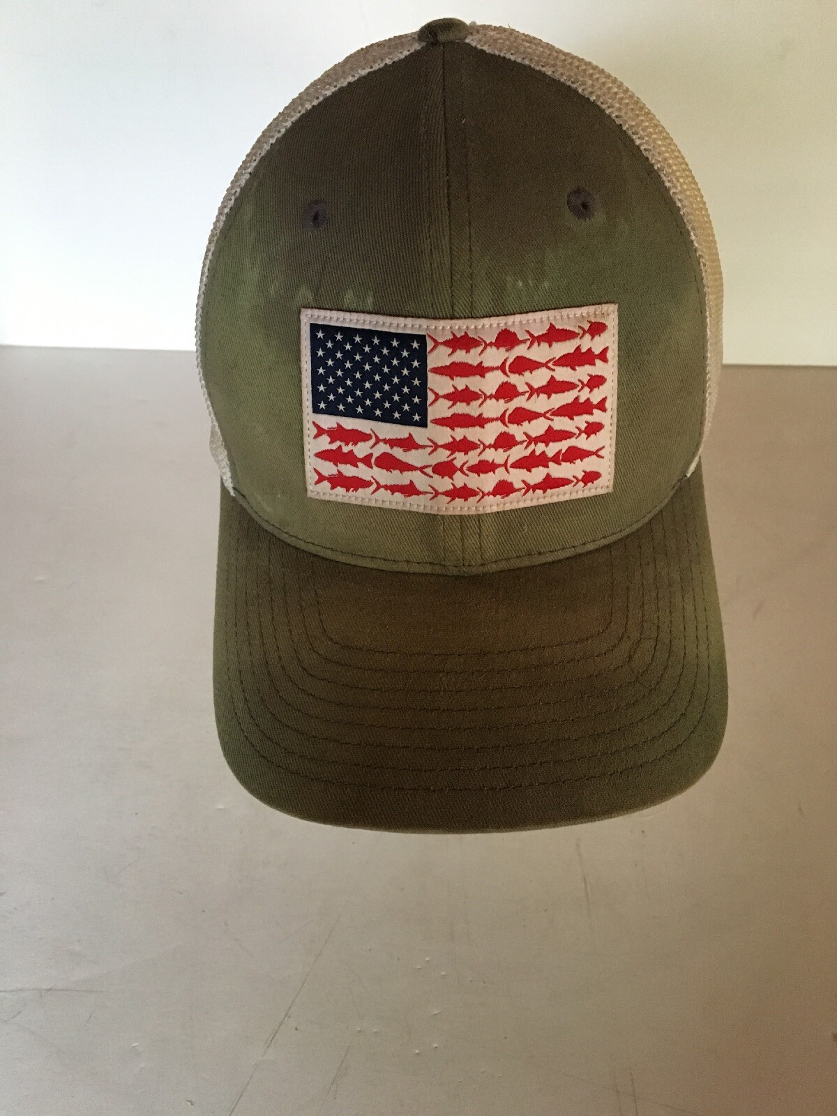 Trucker Hat Mesh Fitted Large/XL US Flag With Fish Performance Fishing Gear
