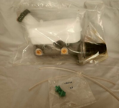 Cardone Select 13-3301 Master Cylinder, New In Box, MI064