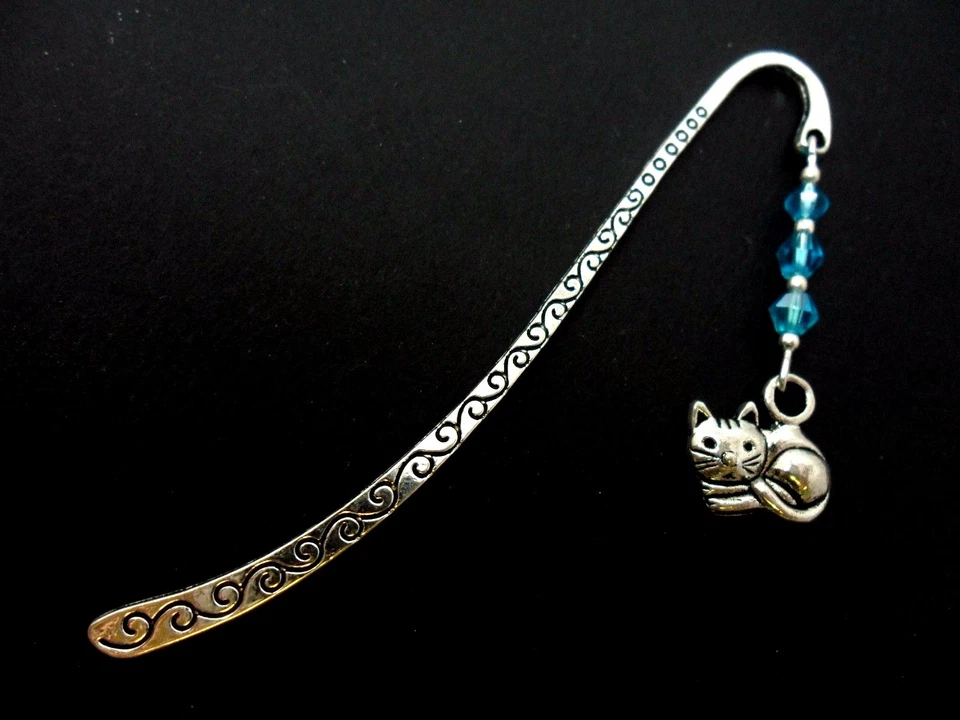 ROSIES JEWELLERY A TIBETAN SILVER CAT CHARM & BLUE CRYSTAL BOOKMARK. NEW.