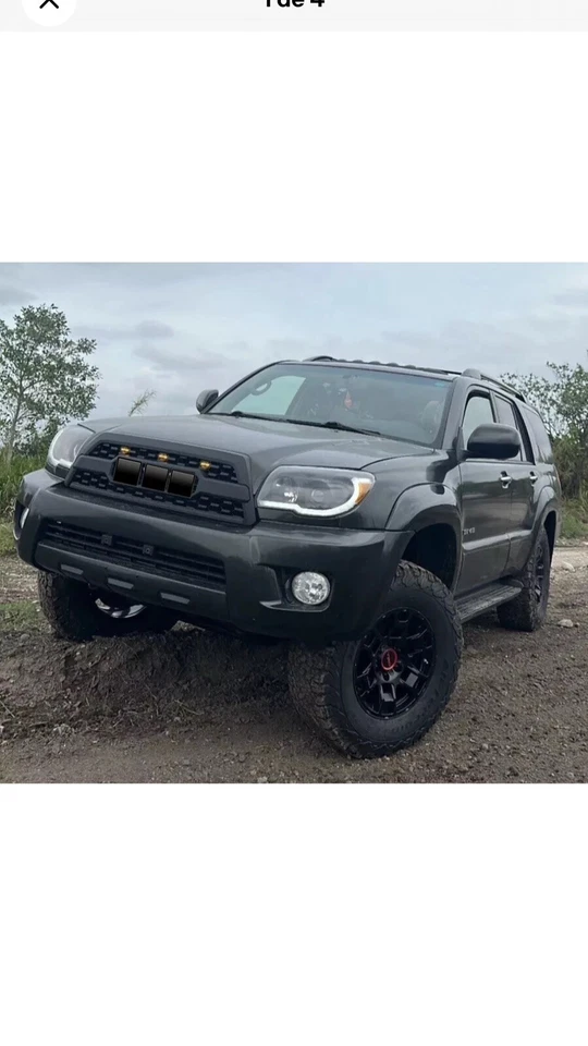 Rejilla delantera con 3 luces ámbar Toyota 4runner 2006-2009 Foto 2 de 3