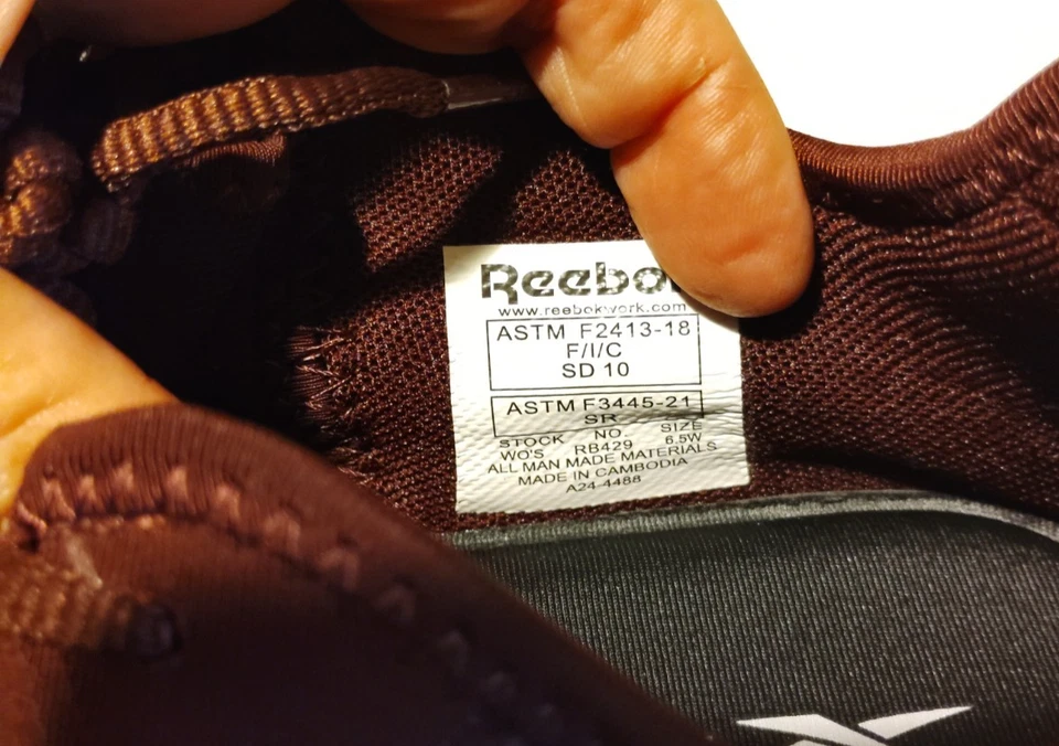 NUEVO ZAPATO DEPORTIVO REEBOK FLEXAGON 3.0 TRABAJO MUJER Talla 6.5 W Borgoña RB429 Foto 2 de 4