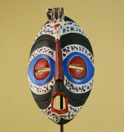 African Wood Mask Wall Hanging Hand Carved Tribal Art Sculpture Decor-G6351