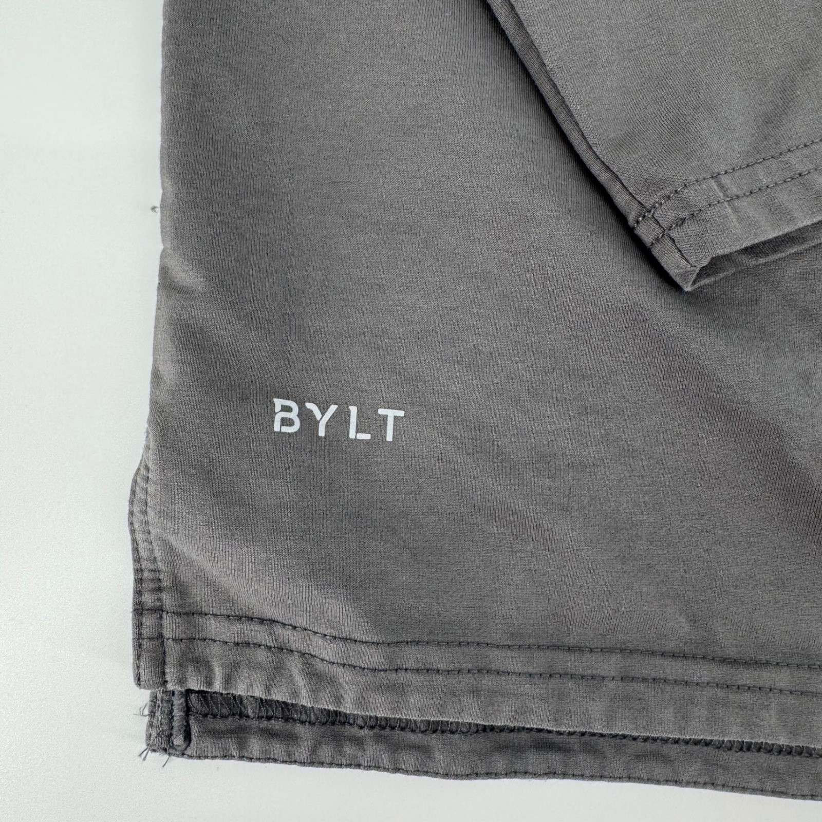 BYLT Basics LUX Basic Crew L/S Split Hem Gray Men… - image 4