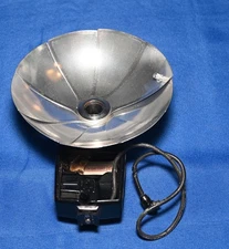 VINTAGE WALZ COLD SHOE FAN FOLD FLASH WITH PC CORD 