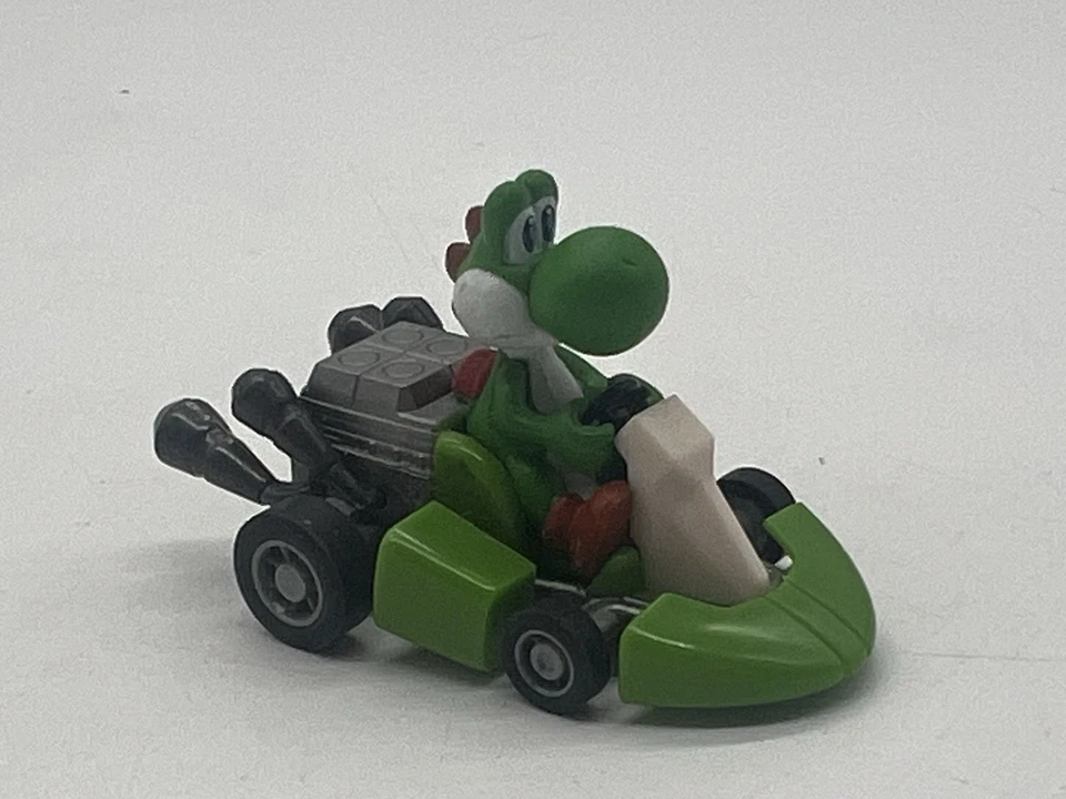 Nintendo Tomy T-Arts Super Mario Kart Pull Back Racers Mario & Yoshi por favor leer Foto 4 de 4