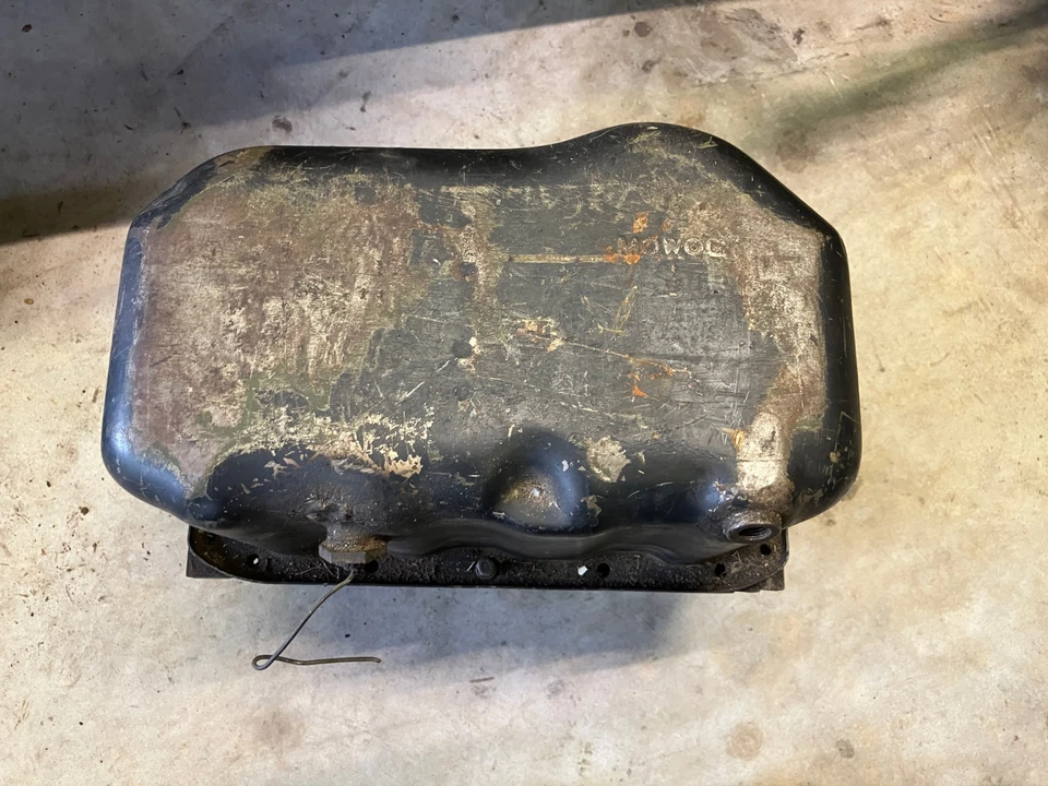 Morris Minor 948Engine Block, Crank, Pan marked 9M UH 602563 - Image 4 of 4