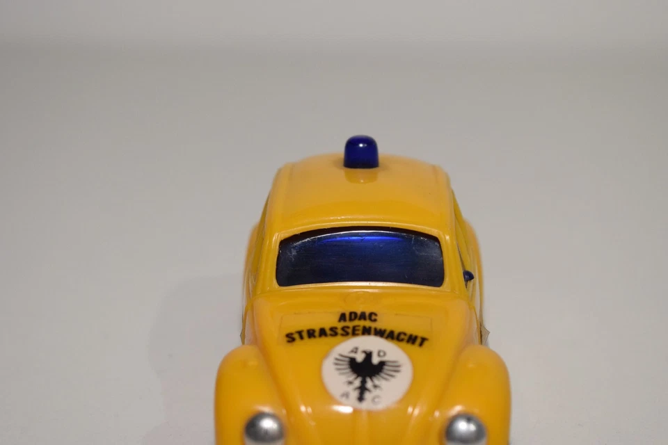 OROLOGIO DA STRADA A79 1:43 PLASTICA LUCKY HONGKONG VW VOLKSWAGEN BEETLE BEET... - Immagine 4 di 4