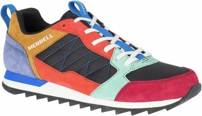 casual everyday sneakers