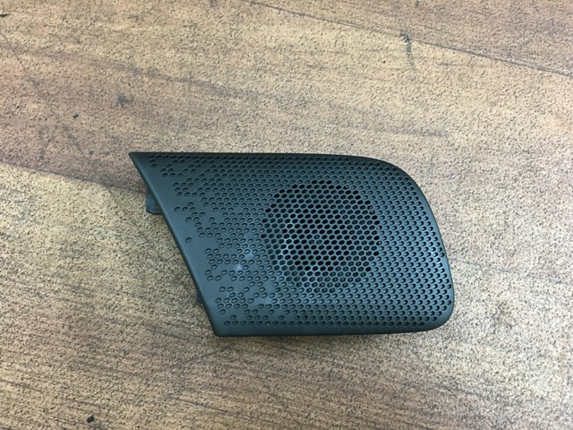 peugeot 208 door speakers