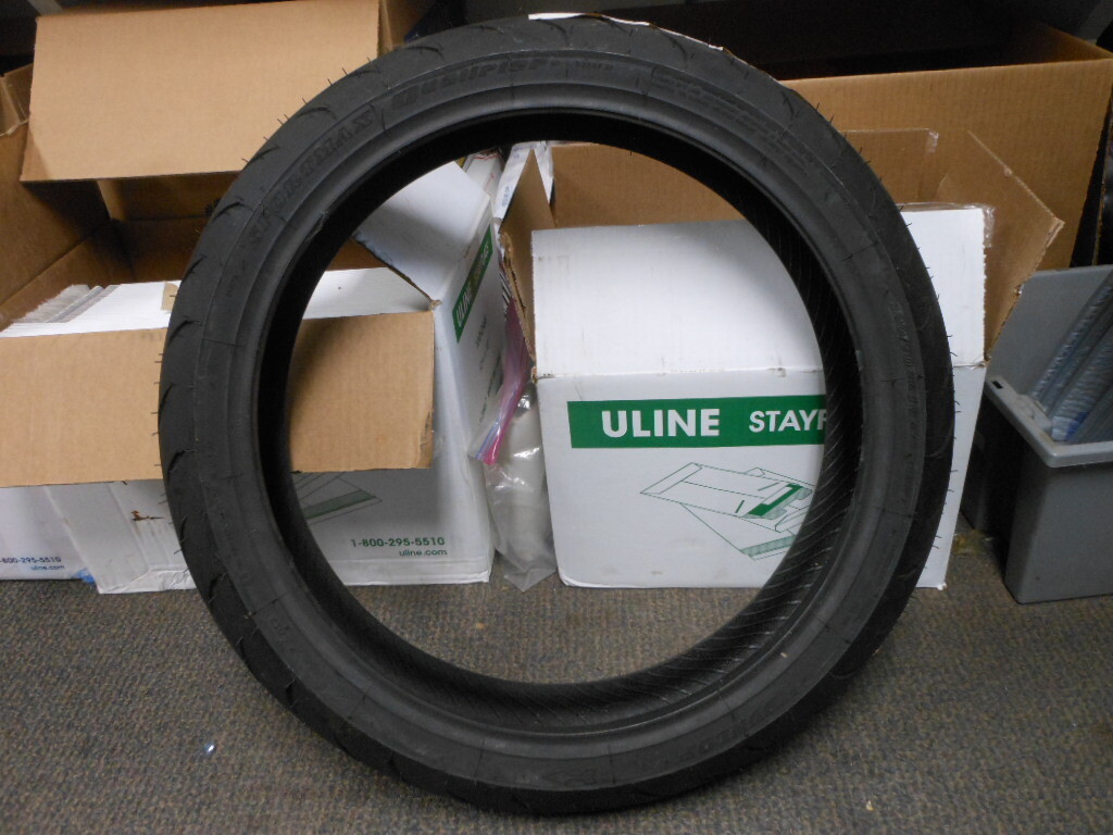 NOS Harley Davidson Dunlop Sportmax Qualifier Front Tire 59W 120