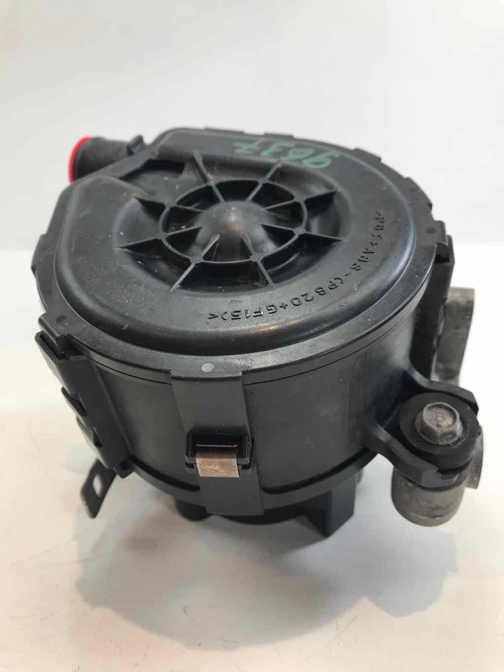 Bomba de inyección de aire secundaria para Subaru Legacy 2007-2012 probada por OEM Foto 2 de 4